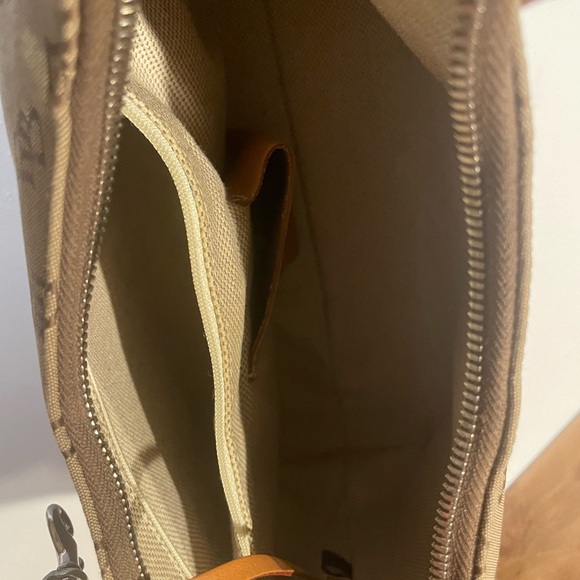 Dooney & Bourke Brown Monogram Shoulder Bag - Picture 7 of 10